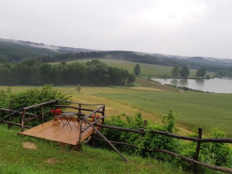 Matievics Boraszat Es Vendeghaz Hotel Szalka Bagian luar foto